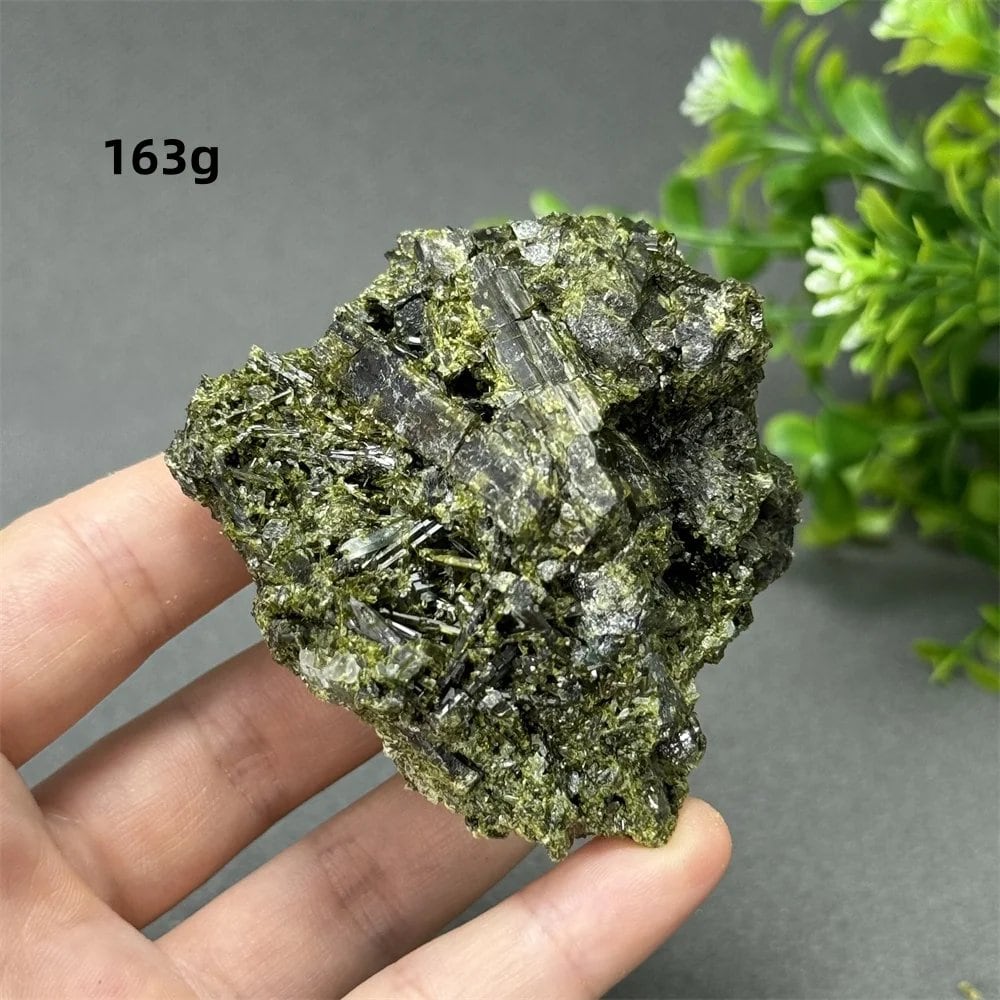 Natural Green Tourmaline Rough Stone Specimen Collection for Aura Healing, Meditation, and Energy Chakra Use. Gemstone Home Furnishing Gift. Parallel Import.
