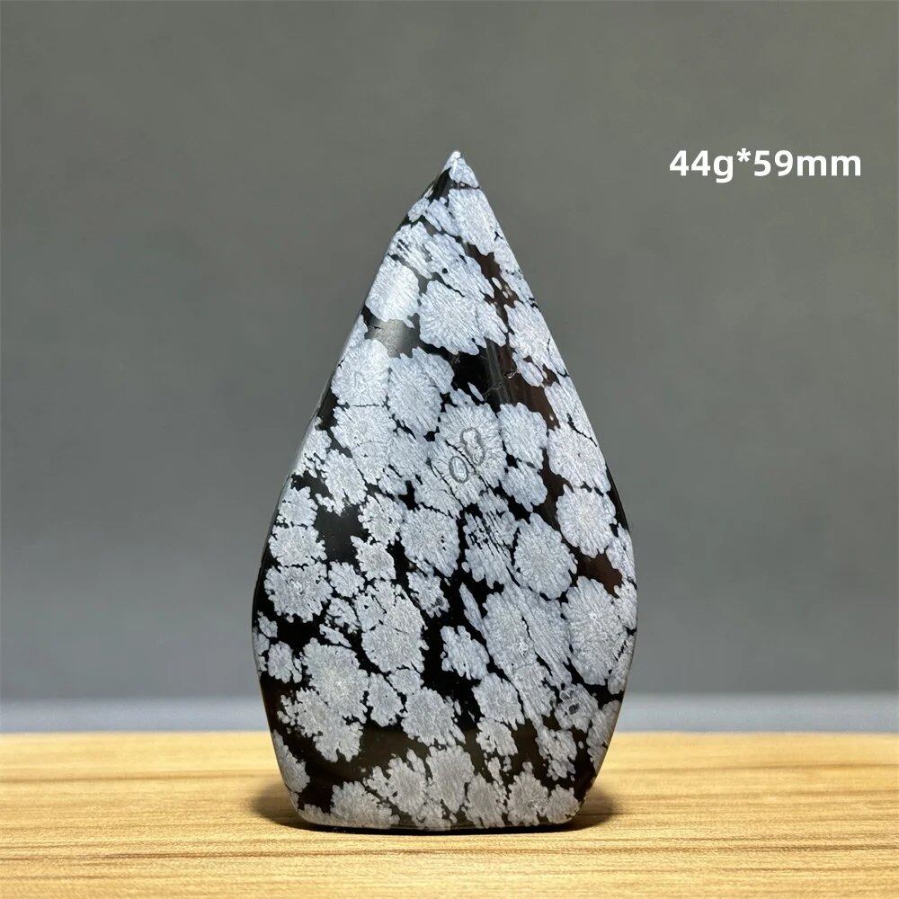 Snowflake Obsidian Freeform Ornament with Natural Quartz, Reiki, Meditation, Healing, Witchcraft, Energy Decoration, Home Gift, Color: Parallel Import