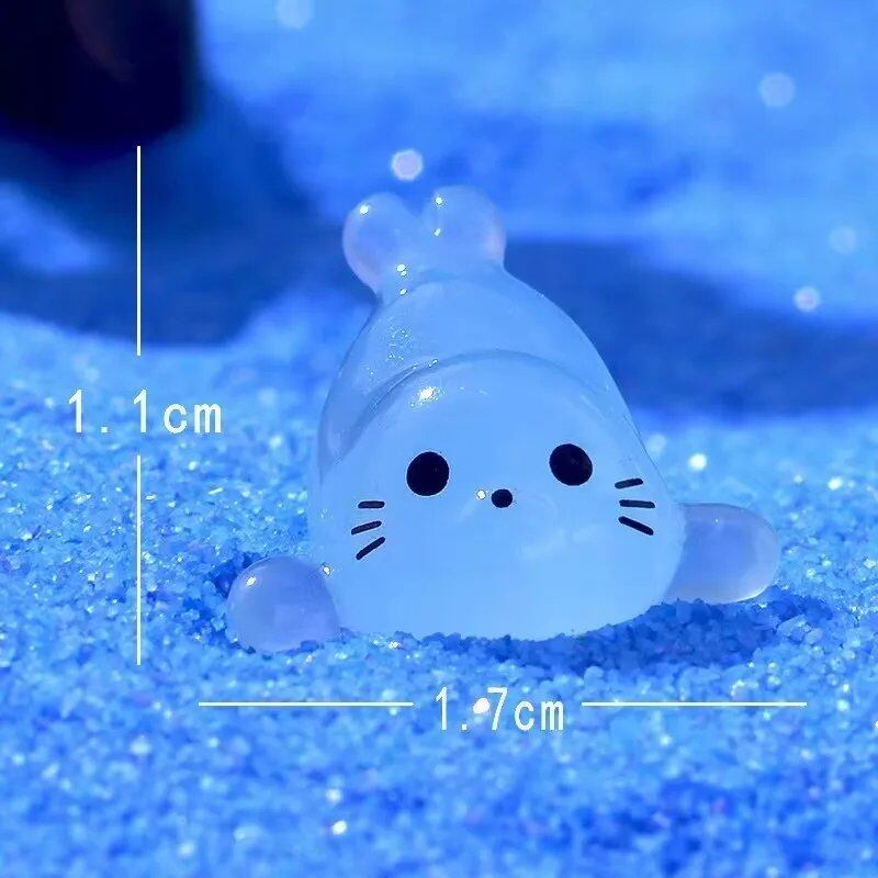 10/20/50 Pieces Cute Luminous Mini Seals Resin Marine Life Figurines Ornaments Fairy Garden DIY Accessories Size: Parallel Import