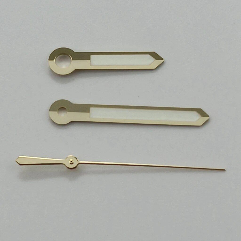 High-quality silver gun gold and rose gold watch hands with luminous finishes. Compatible with NH35, NH36, NH38, NH70, NH72, 7S26, 7S36, 4R35, and 4R36 movements. Parallel import.