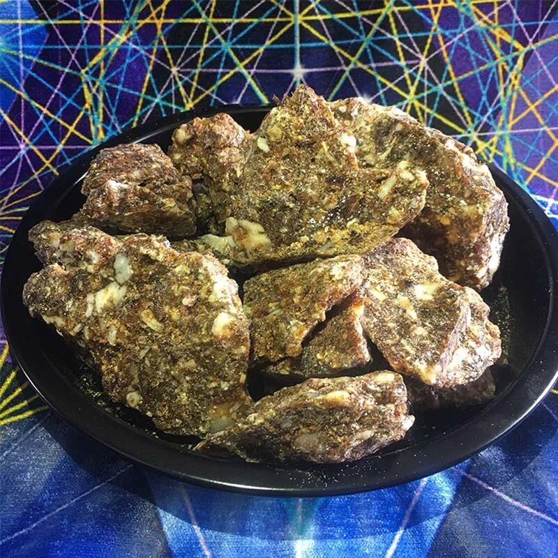 Natural Benzoin Resin Incense - For Purification, Blessing, Peace, and Meditation. Benzoin Chunks. Fragrance: 0g. Parallel Import.