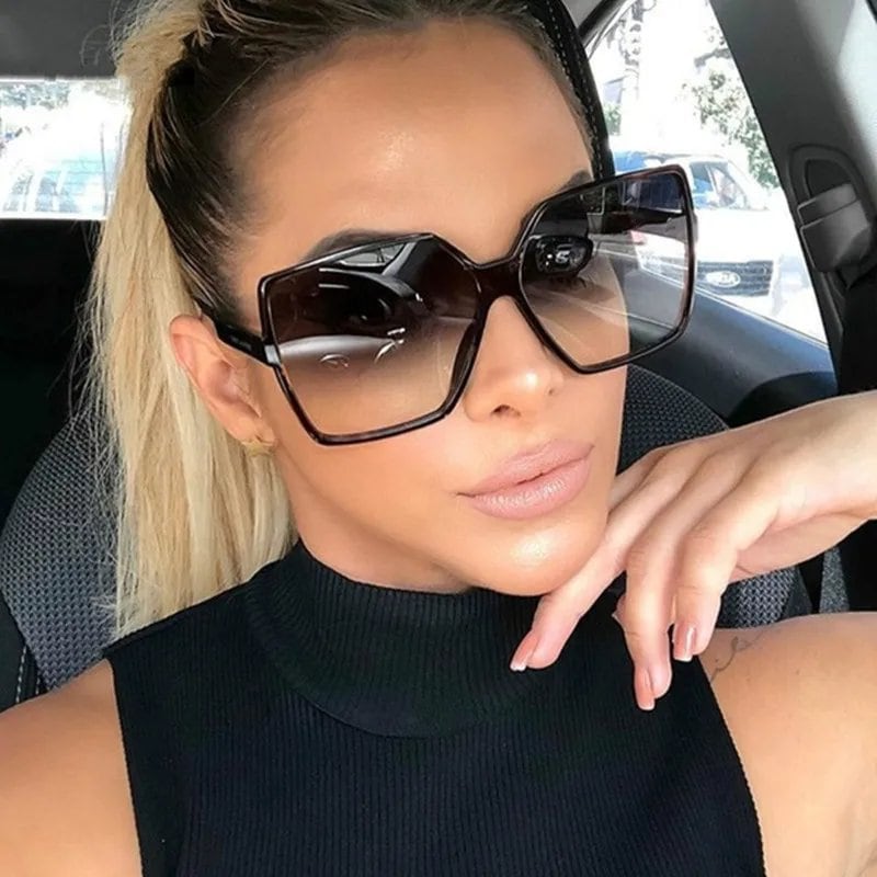 Women's Oversized Gradient Plastic Sunglasses, Designer, UV400 Protection, Frame Color: Other; Parallel Import