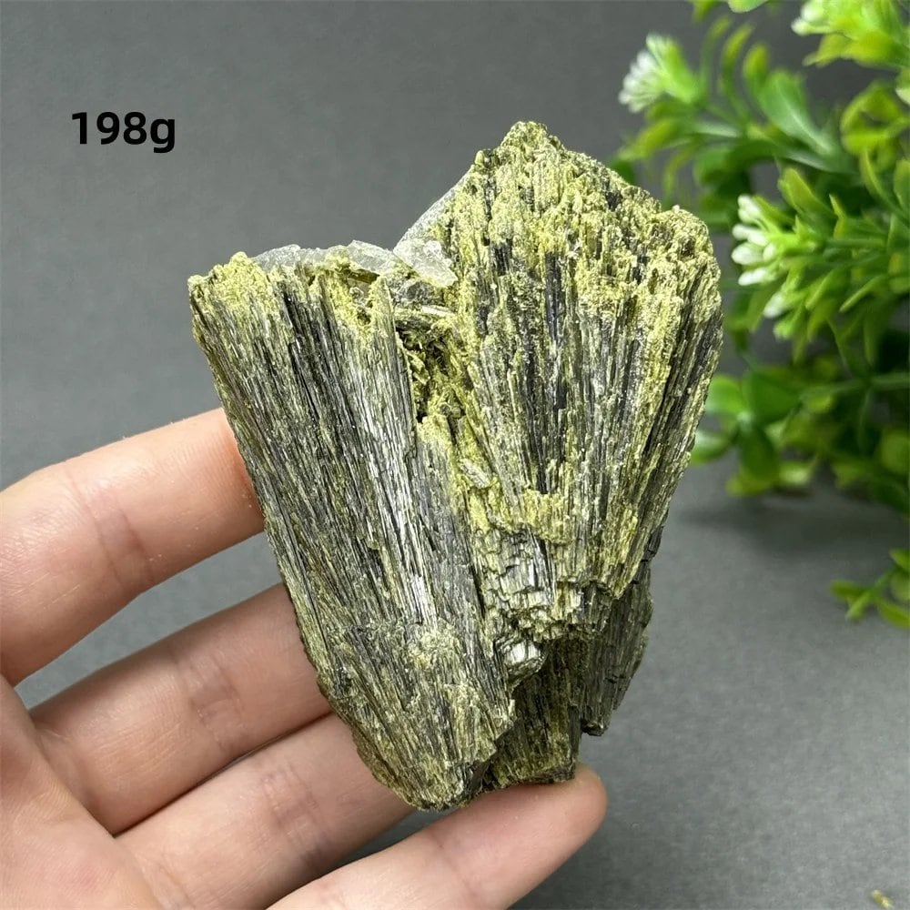 Natural Green Tourmaline Rough Stone Specimen Collection for Aura Healing, Meditation, and Energy Chakra Use. Gemstone Home Furnishing Gift. Parallel Import.