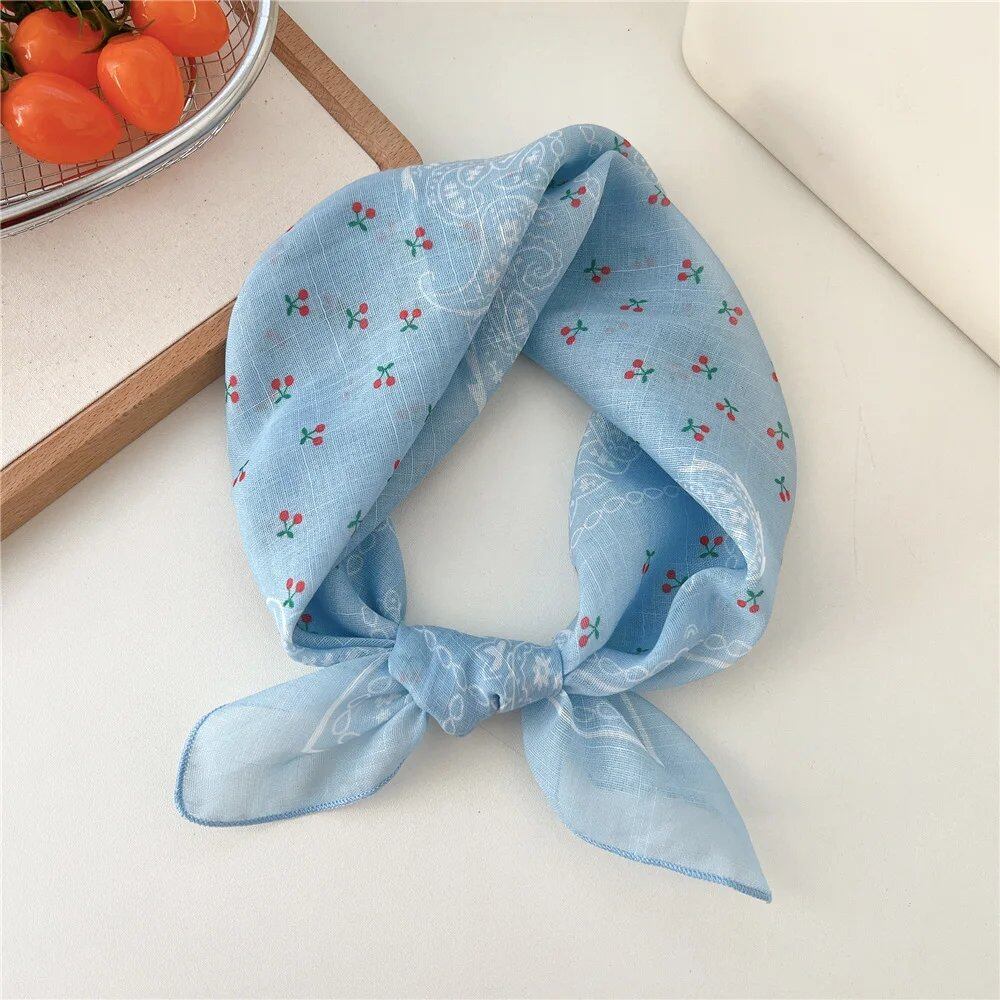Women's Fashion Bandana Cotton Headscarf Small Hijab Floral Print Handkerchief Hair Scarf Headband Neck Scarf Size: One Size Fits Most; Parallel Import