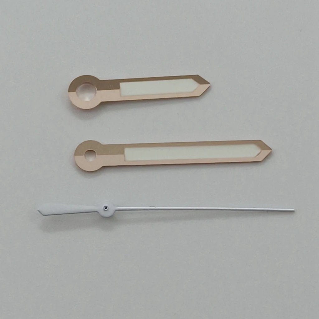 High-quality silver gun gold and rose gold watch hands with luminous finishes. Compatible with NH35, NH36, NH38, NH70, NH72, 7S26, 7S36, 4R35, and 4R36 movements. Parallel import.
