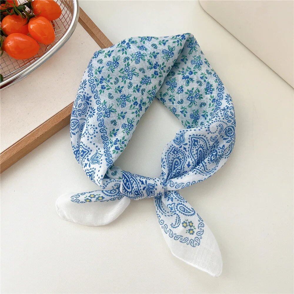 Women's Fashion Bandana Cotton Headscarf Small Hijab Floral Print Handkerchief Hair Scarf Headband Neck Scarf Size: One Size Fits Most; Parallel Import