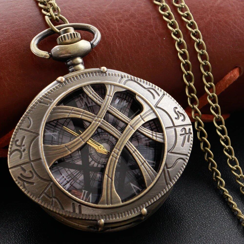 Vintage Bronze Eye-Round Case Quartz Pocket Watch with Pendant Necklace Chain, Gift for Men and Women, Parallel Import