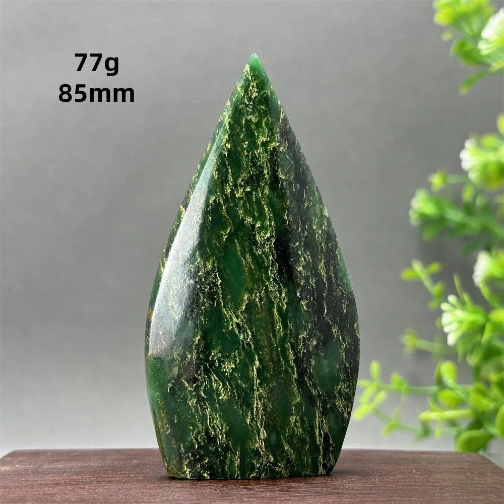 天然エメラルド フリーシェイプ トーチ研磨 工芸品 レイキヒーリング 瞑想 ウィッチクラフト サクリファイス エネルギー ホーム 風水 デコレーション カラー 並行輸入品