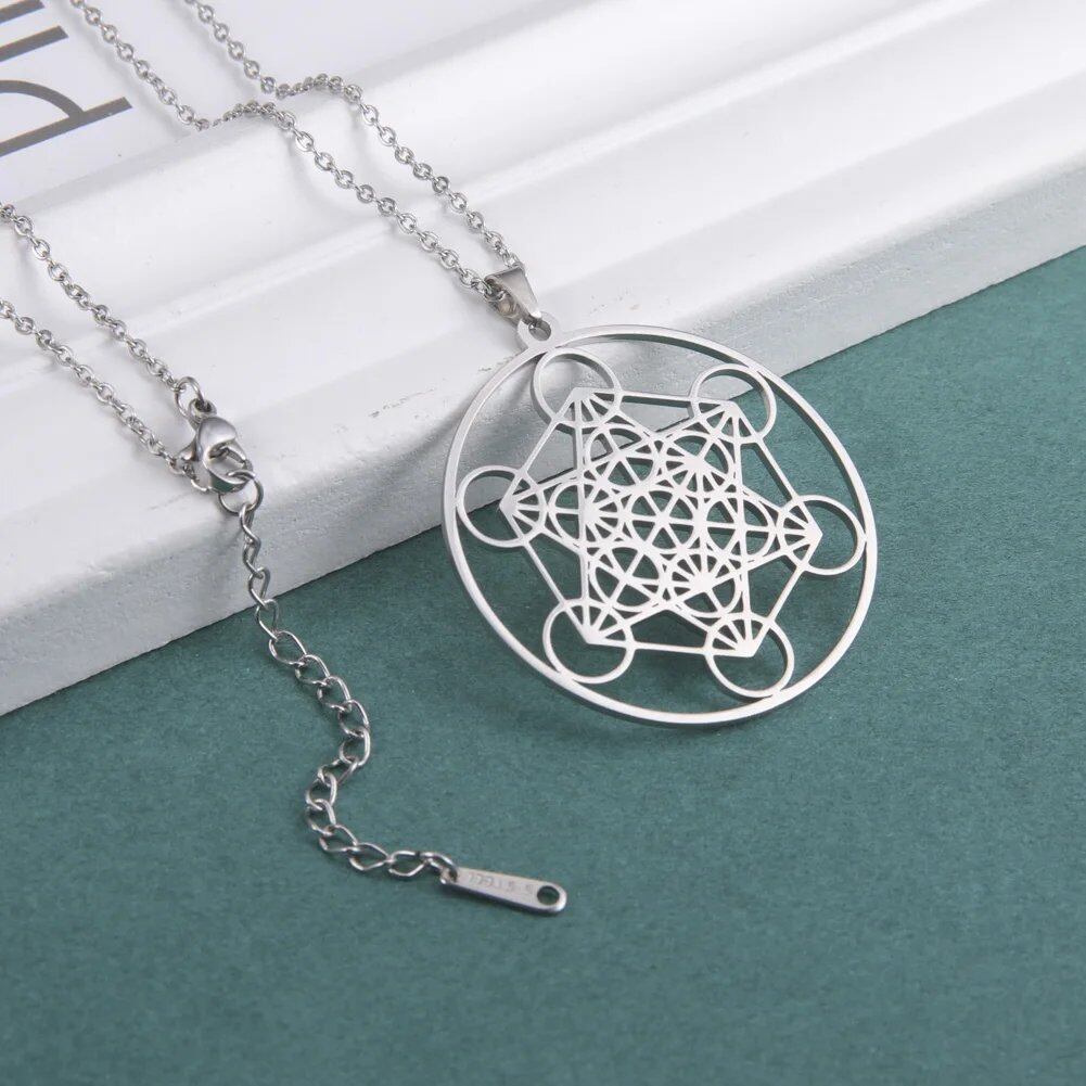 "Skyrim Angel Seal Archangel Metatron Cube Necklace, Stainless Steel, Unisex, Sacred Geometry Amulet, Religious and Spiritual Jewelry" Metal Color: Parallel Import