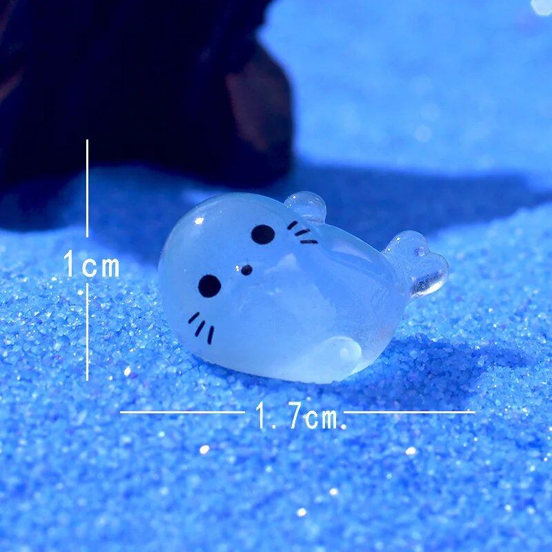 10/20/50 Pieces Cute Luminous Mini Seals Resin Marine Life Figurines Ornaments Fairy Garden DIY Accessories Size: Parallel Import