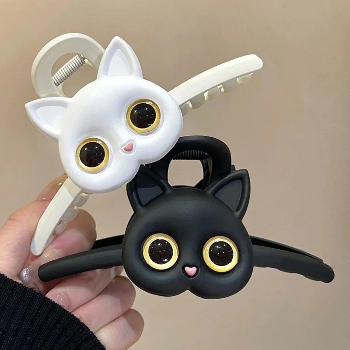 Cute Cat Large Plate Hairpin, Shark Clip, Grip Clip for the Back of the Head, Hair Accessory, One Size Fits All; Parallel Import