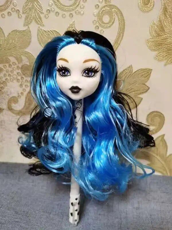1/6 Scale Doll Body Parts, 24cm Tall, Body Accessories, High School Doll Toy for Girls, Green/Brown Skin, Parallel Import