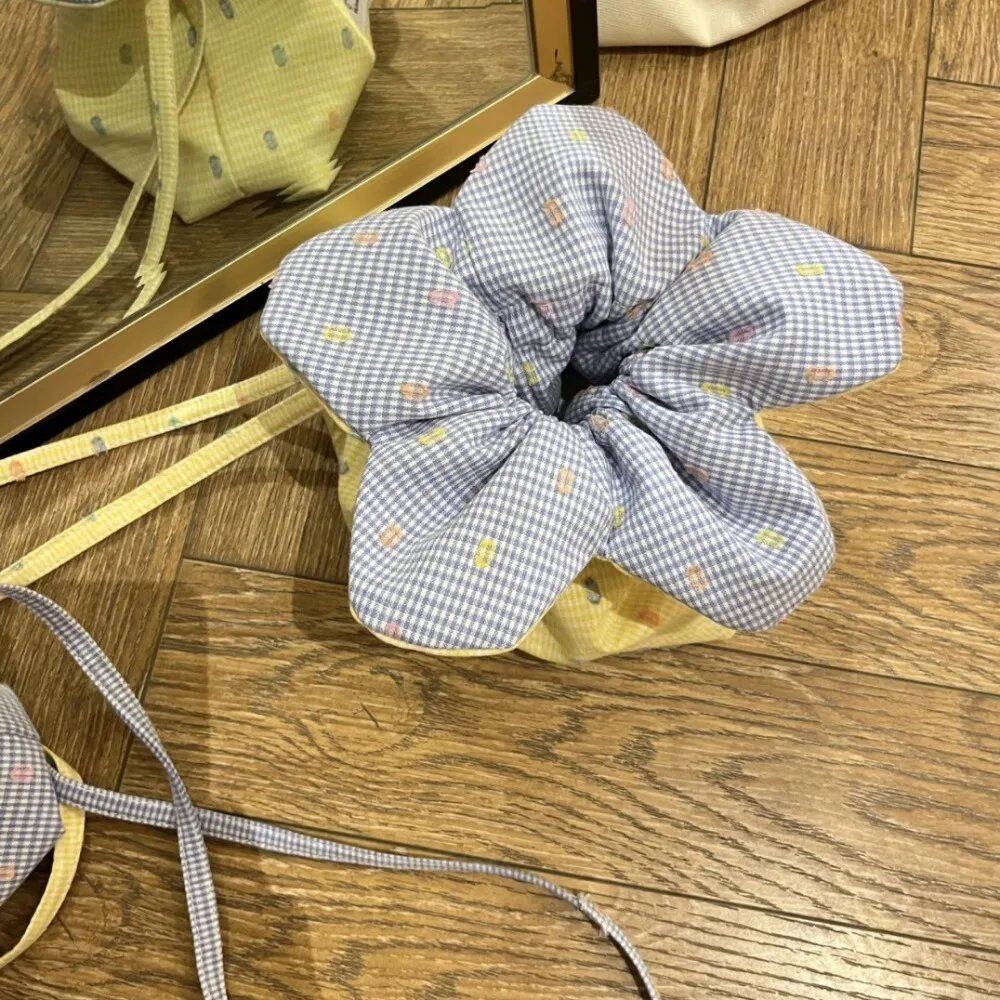 文学調チェック柄フラワー巾着 かわいい布小物収納ポケット 携帯便利 小型クロスボディバッグ ショッピングバッグ 並行輸入品