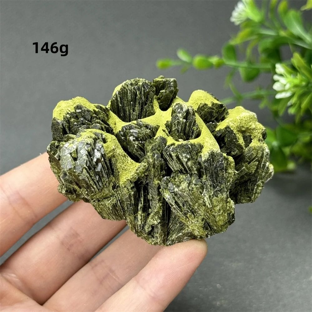 Natural Green Tourmaline Rough Stone Specimen Collection for Aura Healing, Meditation, and Energy Chakra Use. Gemstone Home Furnishing Gift. Parallel Import.