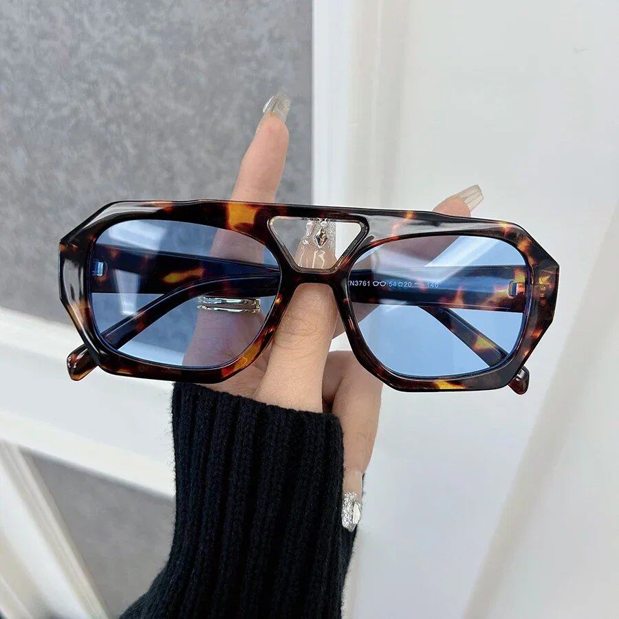 New Designer Square Sunglasses for Women, Leopard Print Frame, Vintage Style, Outdoor Sun Protection, Frame Color: Other; Lens Color: Leopard Print, Parallel Import
