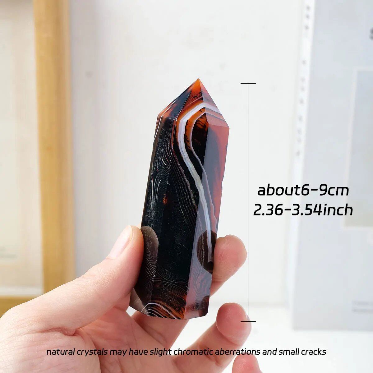 Natural Sardonyx Crystal Point Healing Wand Tower for Reiki, Energy Balance, Meditation, Therapy, and Home Decor. Size: cm; Color: Sardonyx. Parallel Import.