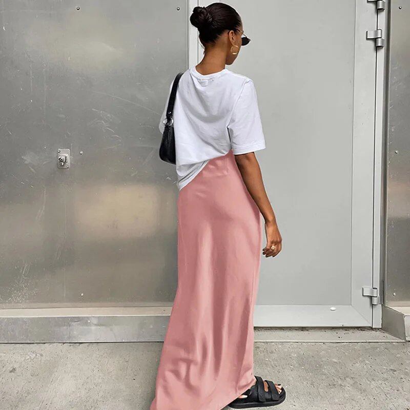 Elegant black satin trumpet skirt for women. Slim, high-waisted, long skirt for spring and summer. Solid color. Size: Parallel import.
