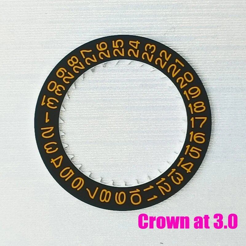 Date dial for NH35, NH36, NH35, NH36, NH34, 4R35, 4R36. Japanese-made SKX007 automatic mechanical movement with day-date dial wheel. Color: Crown. Parallel import.