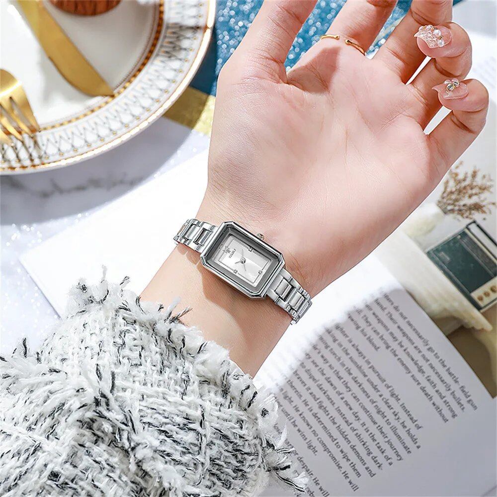 UTHAI New Women's Watch, Lightweight and Elegant, Simple Square Design, Stainless Steel, Fashionable Quartz Wristwatch for Girls, Parallel Import