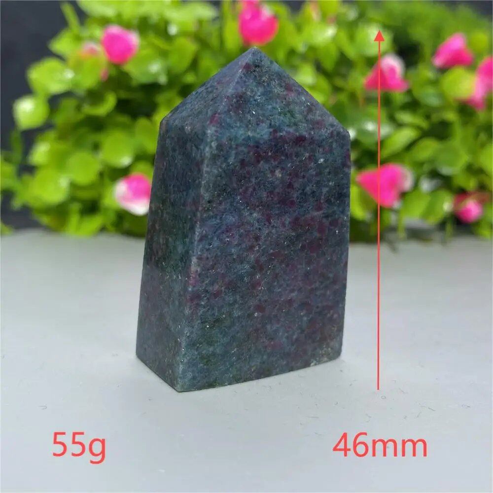 天然水晶 レッドグリーンサファイア 四角柱タワー 鉱物標本 スピリチュアル 瞑想 魔術 ギフトストーン 並行輸入品