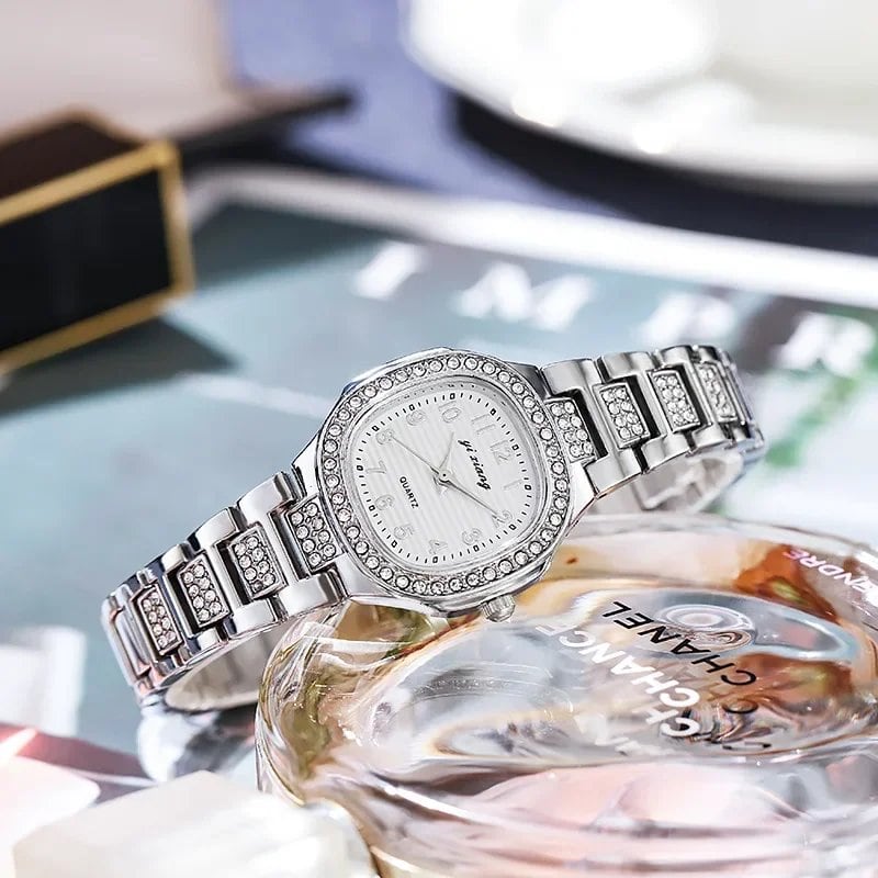 Women's Fashion Watch with Stainless Steel Strap, Waterproof, Luxurious Diamond and Arabic Numerals, Digital Dial, Quartz Watch, Parallel Import