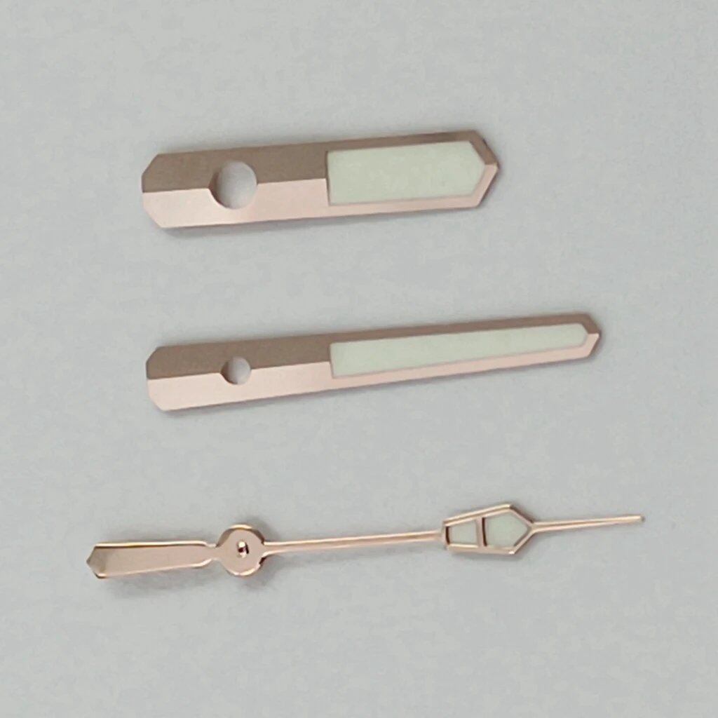 Silver Blue, Red, Green, Orange, Rose Gold, and Luminous Hands. Compatible with NH35, NH36, 7S26, 7S36, 4R35, and 4R36 Movements. Parallel Import.