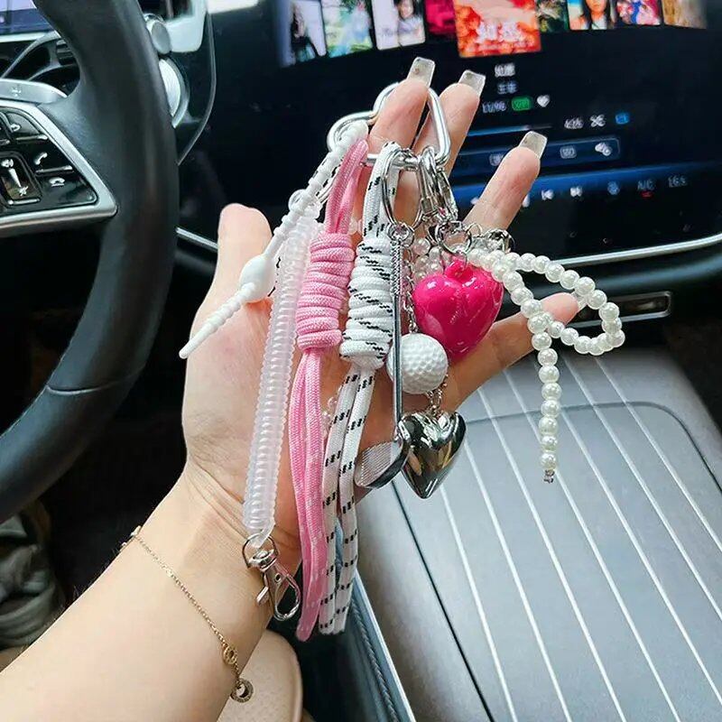 フェイクパールキーホルダー ハート型メタルバッグチャーム アレルギー対策 おしゃれなバッグデコレーション バレンタインギフト 彼女へのプレゼント カラー 並行輸入品