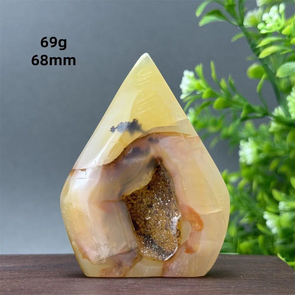 Natural Yellow Agate Geode, Freeform Torch, Mineral Energy, Home Furnishings, Meditation, Aura, Prayer, Altar, Gift, Parallel Import