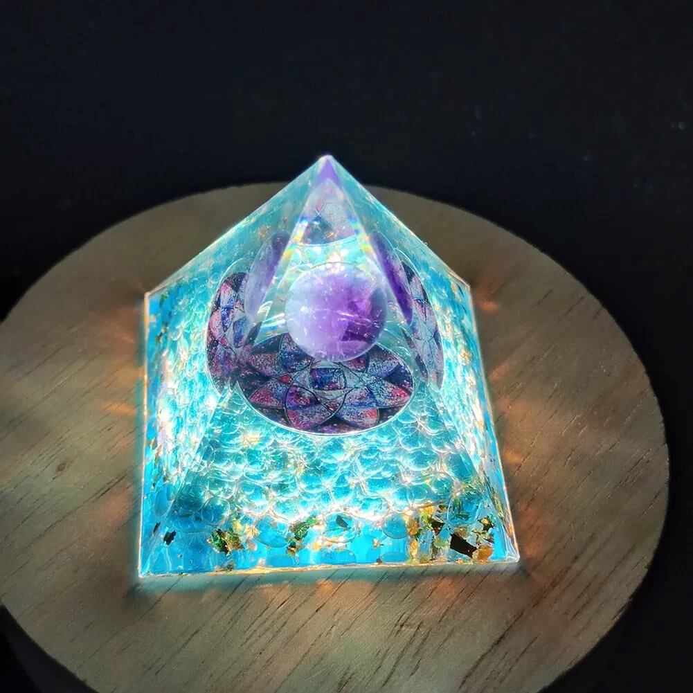 クリスタルストーン・オーゴン・ピラミッド エネルギー発生器 ルームデコレーション 天然アメジスト ペリドット レイキ・チャクラ・メディテーション サイズ:5cm;;発送元: 並行輸入品