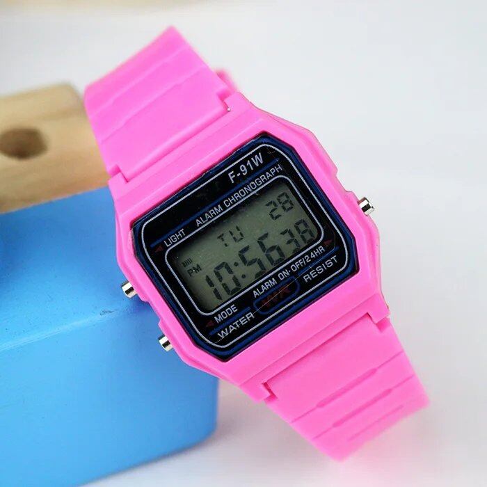 Kids' Sports Digital Watch with Silicone Strap for Boys and Girls, Chronograph, Alarm Function, Cute LED Watch for Students, Parallel Import