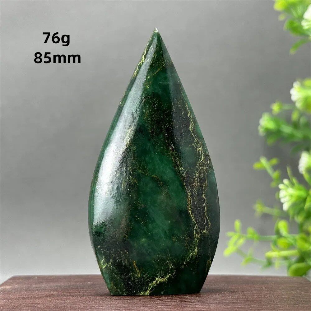 天然エメラルド フリーシェイプ トーチ研磨 工芸品 レイキヒーリング 瞑想 ウィッチクラフト サクリファイス エネルギー ホーム 風水 デコレーション カラー 並行輸入品