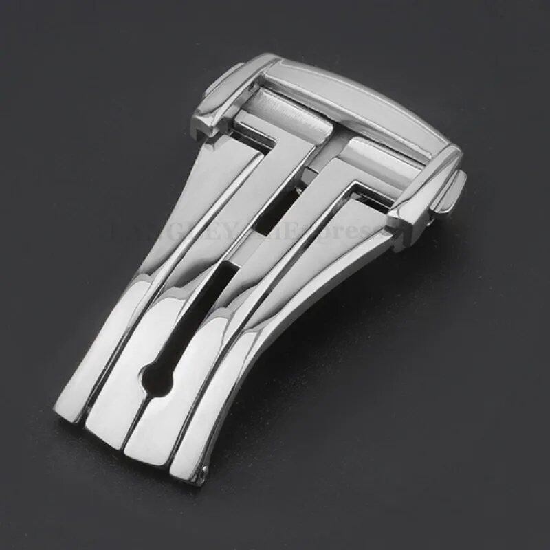 Folding butterfly buckle for 16mm, 18mm, and 20mm OMEGA Seamaster watches. 316L steel watch band clasp with matte and polished finish and double push-button strap. Band color: Parallel import.