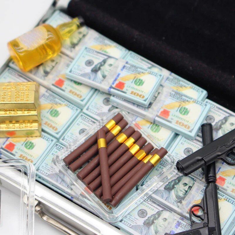 1/12 Scale Dollhouse Simulation Cigar Case, Miniature Tobacco Ornament, Dollhouse Decoration Accessory, Pretend Play Toy, Parallel Import