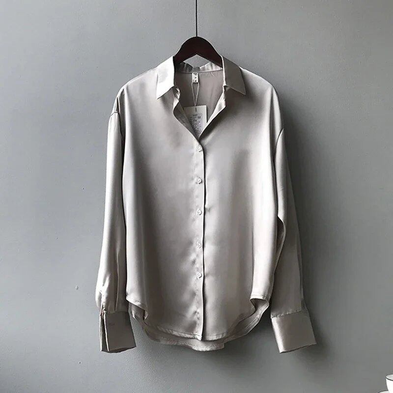Elegant Satin Loose Dress Shirt with Turndown Collar for Spring and Fall, Vintage Casual Button-Down Silk Top, Size: Parallel Import