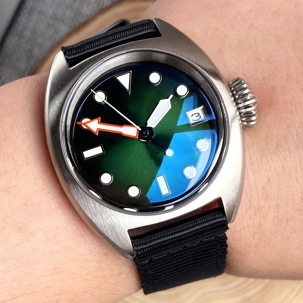 36mm Military Diver Mechanical Watch for Men, NH35, AR Dome Sapphire, Sunburst, Green/Red/Blue, Big Crown, Sport Nylon (No Logo), Parallel Import