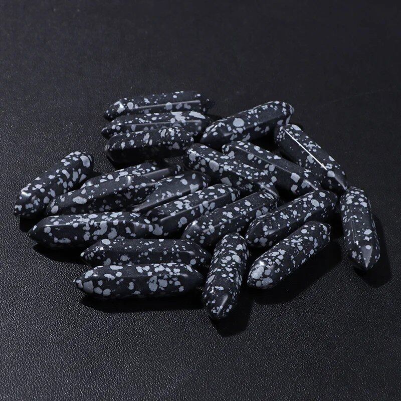 卸売 天然石 クリスタルビーズ 8x32mm カラフル 瞑想ペンダント クォーツ ミネラルクラフト DIYアクセサリー ホームデコ 並行輸入品