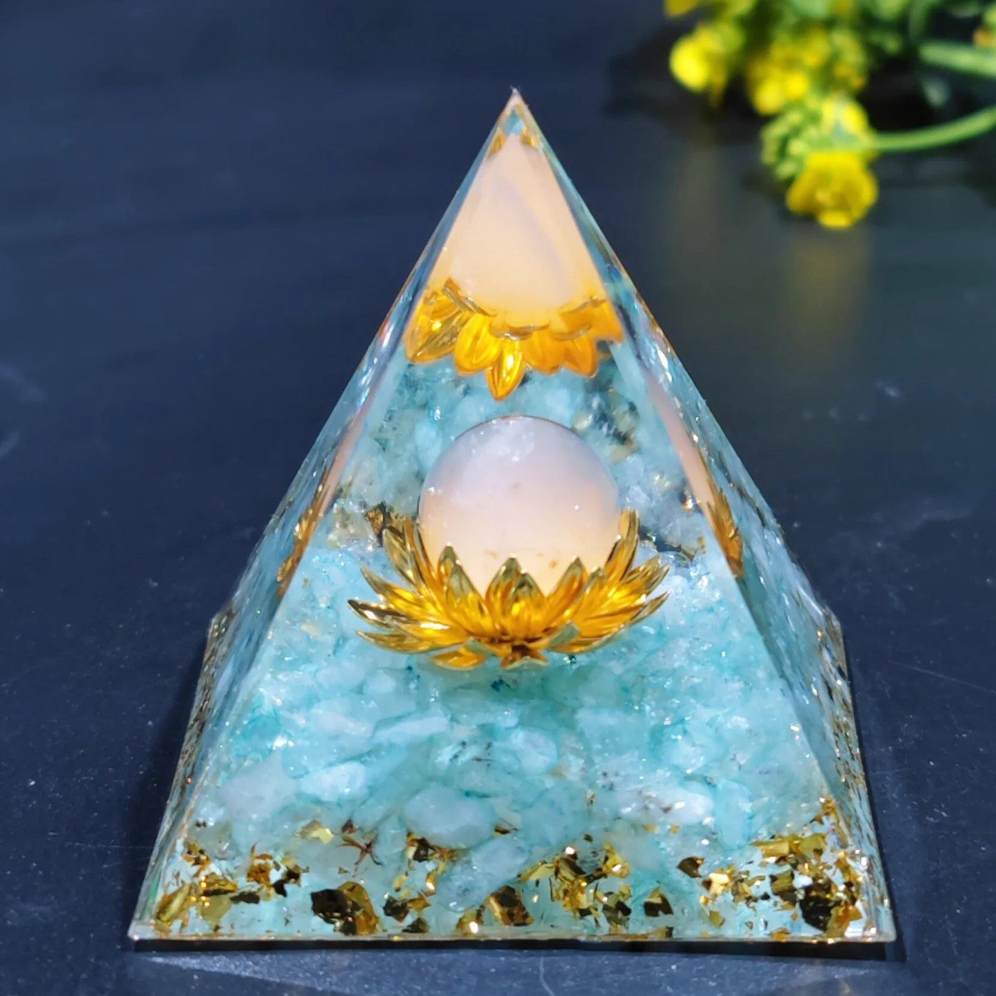クリスタルストーン・オーゴン・ピラミッド エネルギー発生器 ルームデコレーション 天然アメジスト ペリドット レイキ・チャクラ・メディテーション サイズ:5cm;;発送元: 並行輸入品
