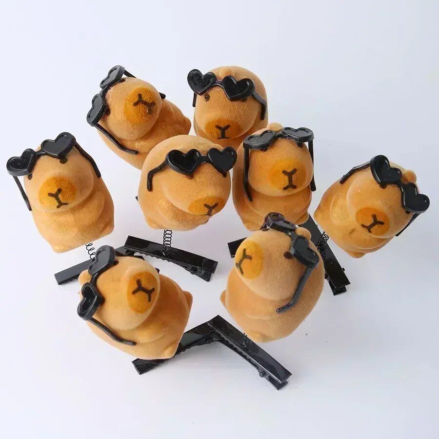 10-100 Pieces Heart-Shaped Sunglasses 3D Capybara Plush Hairpins, Stylish and Cute Capybara Hair Clips, Accessories, Headwear, Wholesale Size: Parallel Import