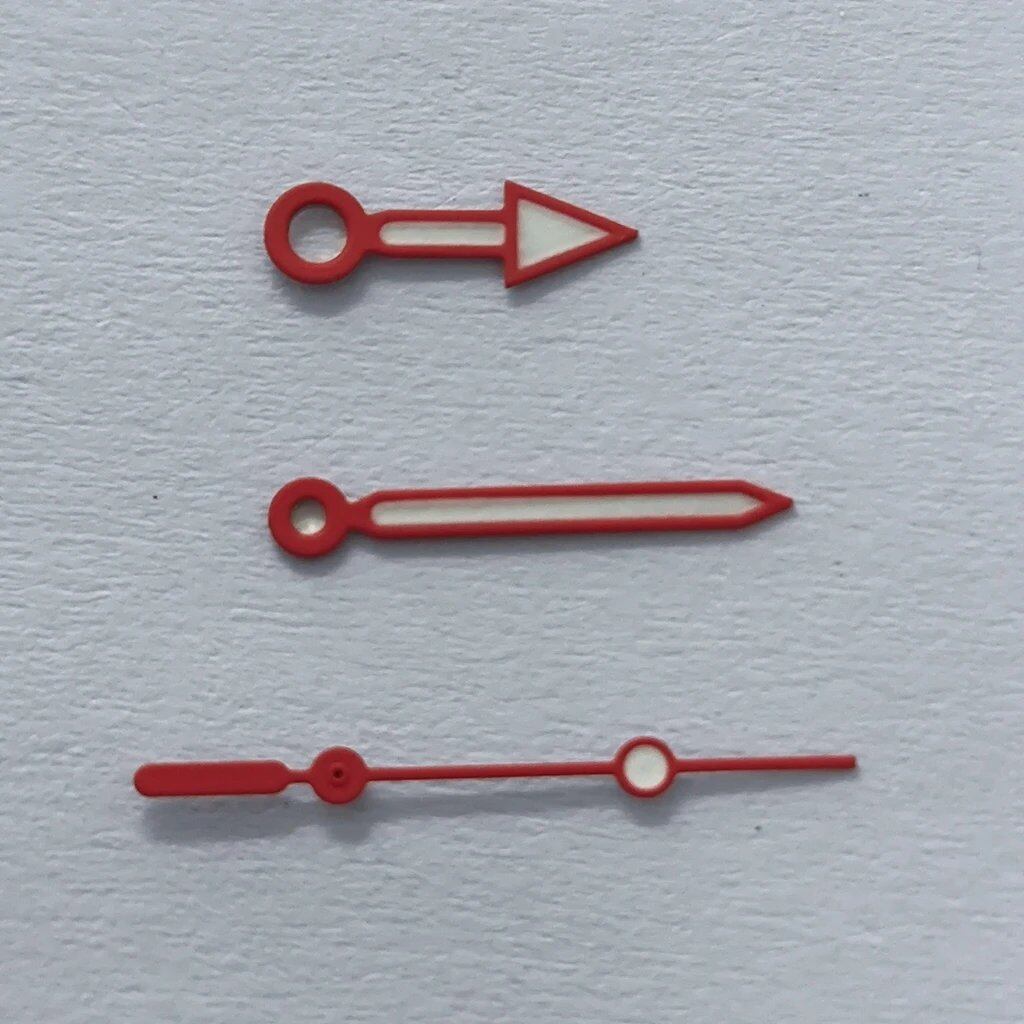 High-quality hand set for NH35, NH36, NH38, NH39, NH70, NH72, 7S26, 7S36, 4R35, and 4R36 watches. Available in silver, gold, black, blue, and red. Luminous dial hands. Parallel import.
