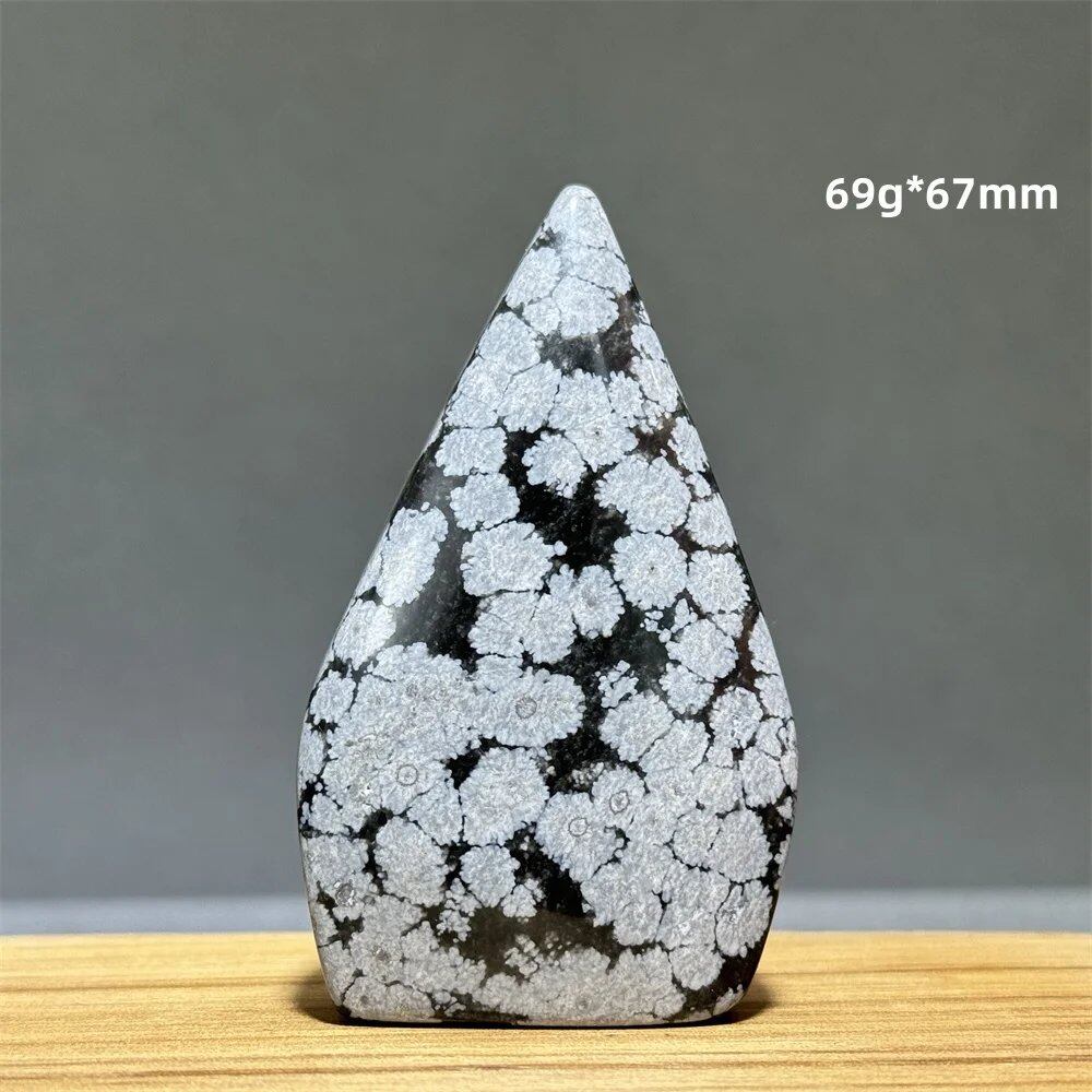 Snowflake Obsidian Freeform Ornament with Natural Quartz, Reiki, Meditation, Healing, Witchcraft, Energy Decoration, Home Gift, Color: Parallel Import