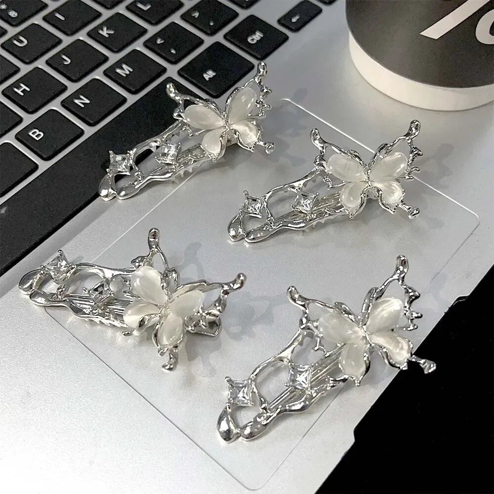 1/4 pc Y2K Irregular Liquid Metal Hairpin Butterfly Zirconia Hair Clip for Women, Stylish Silver Bang Clip, Hair Accessory, Color: Parallel Import