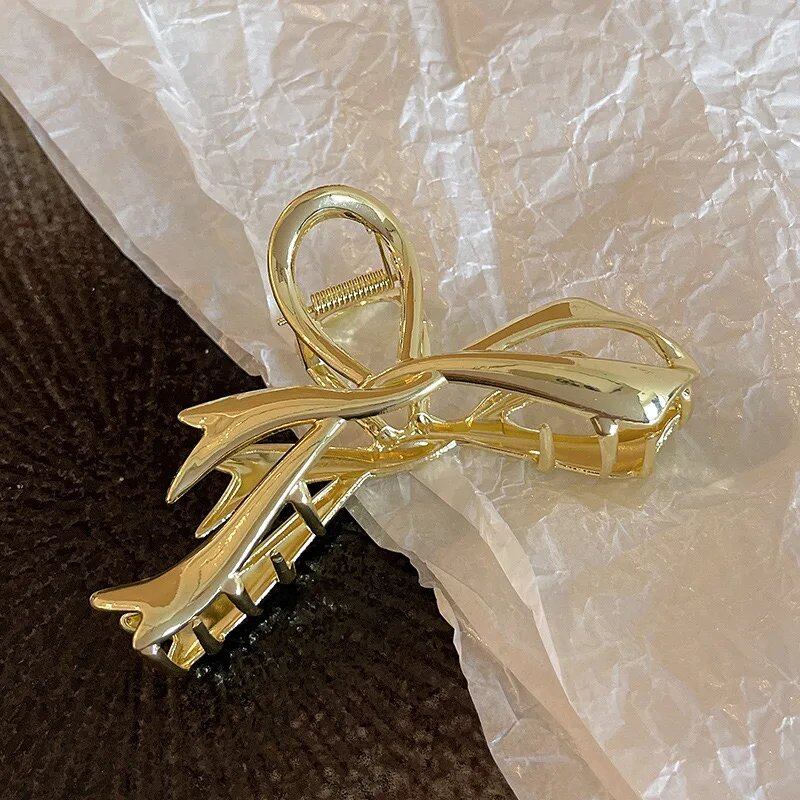 Set of 2 Geometric Metal Bow Hair Clips for Women, Gold, Silver, and Black, Bow Hairpins, Thick and Thin, Crab Clips, One Size; Imported