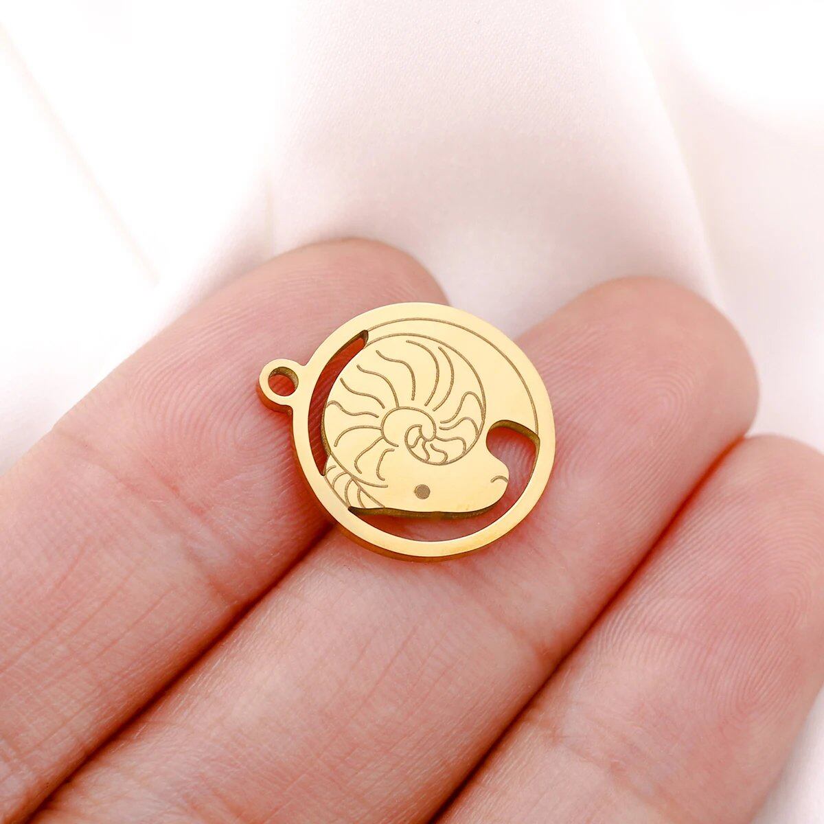 Set of 5 Round Hollow Zodiac Sign Pendants, Stainless Steel, 12 Constellation Charms, DIY Necklace, Bracelet, Jewelry Making, Metal Color: Parallel Import