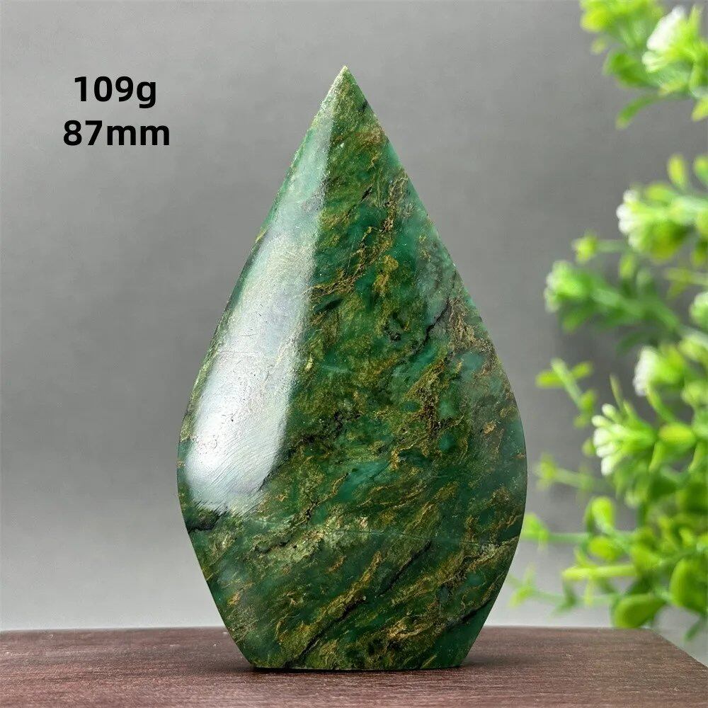 天然エメラルド フリーシェイプ トーチ研磨 工芸品 レイキヒーリング 瞑想 ウィッチクラフト サクリファイス エネルギー ホーム 風水 デコレーション カラー 並行輸入品