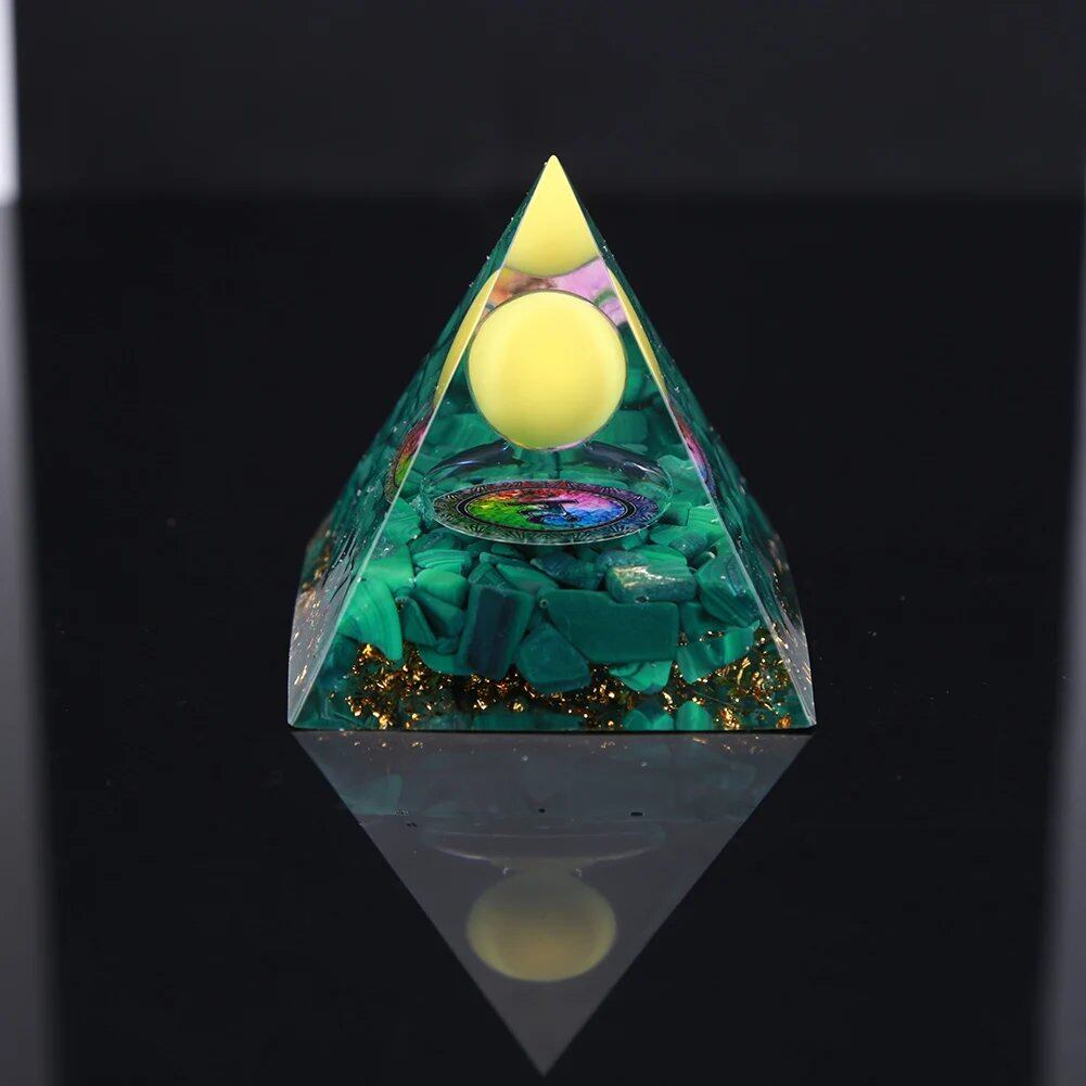 エネルギー発生器 オーゴン・ピラミッド アメジスト&ペリドット ヒーリング天然水晶 レイキ・チャクラ発生器 オーゴナイト・ピラミッド 瞑想ツール ;発送元: 並行輸入品