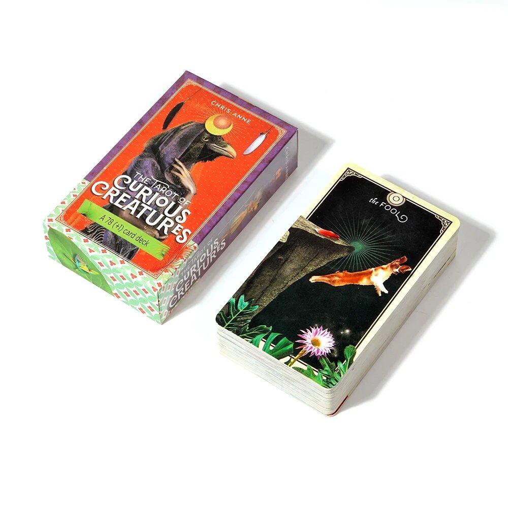 Curious Creatures Tarot, 79 cards, 10.3 x 6 cm, a wild and playful tarot deck. Parallel import. Curious Creatures Tarot, 79 cards, a wild and playful tarot deck. Parallel import.