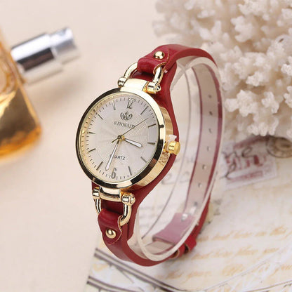 High-quality women's quartz watch with leather strap, casual watch, perfect as a gift. Various colors available. Parallel import.