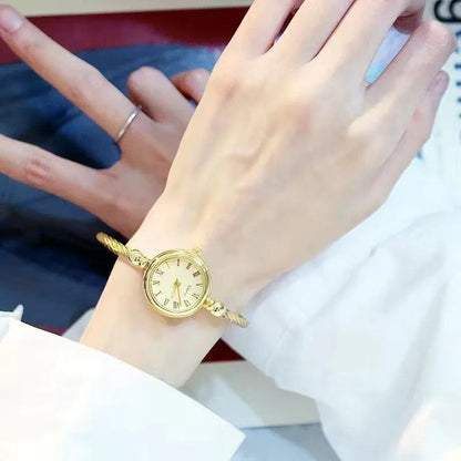 YIKAZE Women's Small Gold Bangle Bracelet Watch, Stainless Steel, Retro Quartz Movement, Fashion Dress Watch, Parallel Import