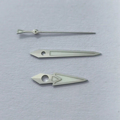 High-quality hand set for NH35, NH36, NH38, NH39, NH70, NH72, 7S26, 7S36, 4R35, and 4R36. Available in silver, gold, rose gold, and black. Luminous hands. Parallel import.