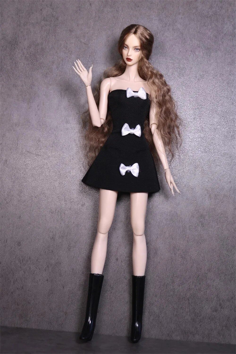 1/6 Doll Clothes Set / New Long Sleeve Knit Coat Dress with Socks and Shoes / 30cm Xinyi FR ST Blythe BB Doll Accessories Color: ; Size: Doll Not Included Parallel Import